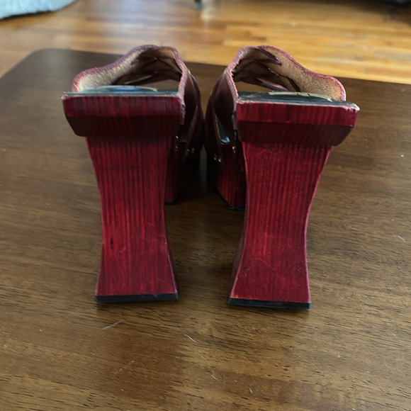 Vintage John Fluevog Hi-Magda size 8 - Picture 3 of 4